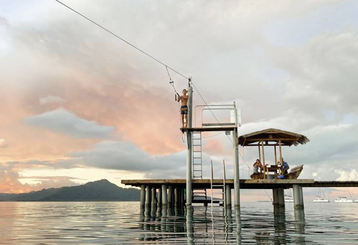 Le ponton du Sunset Beach