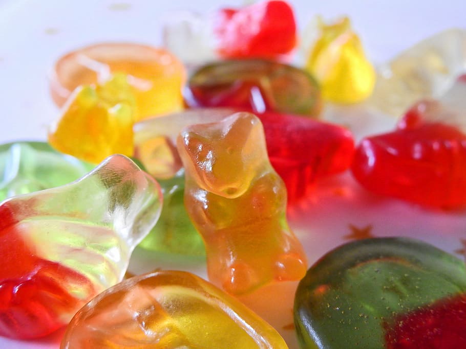 gummibärchen-candy-nibble-delicious.jpg