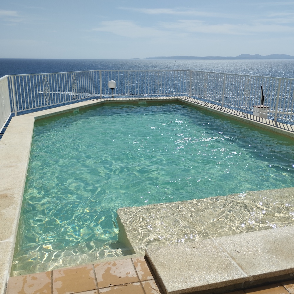 Piscine Neptuno 1000 1694885917703 copie.jpg