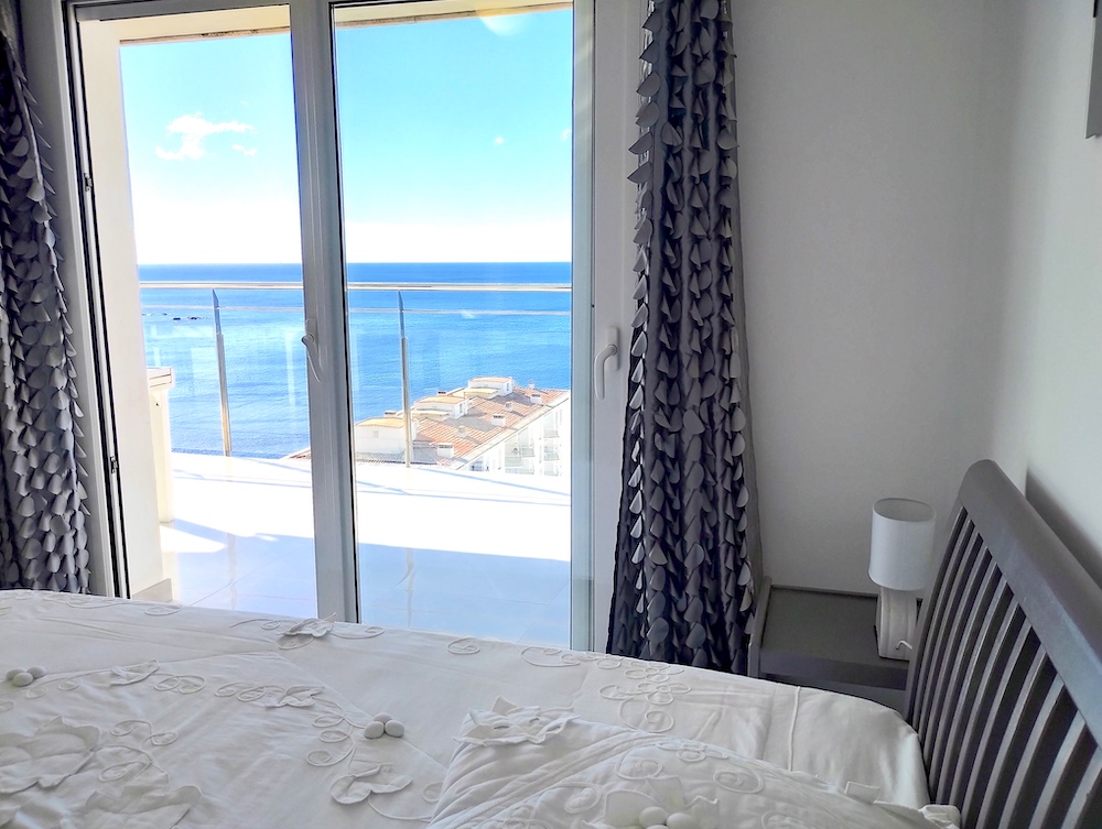 chambre 01 1744878710308.jpg