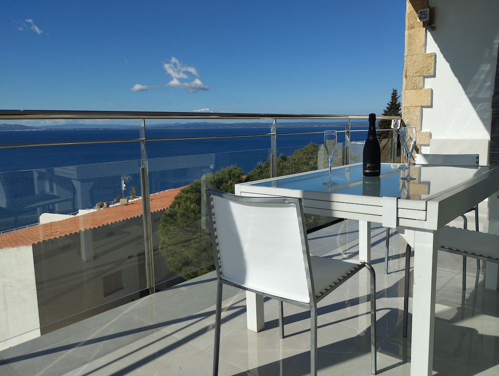 Terrasse 1744878710282.jpg