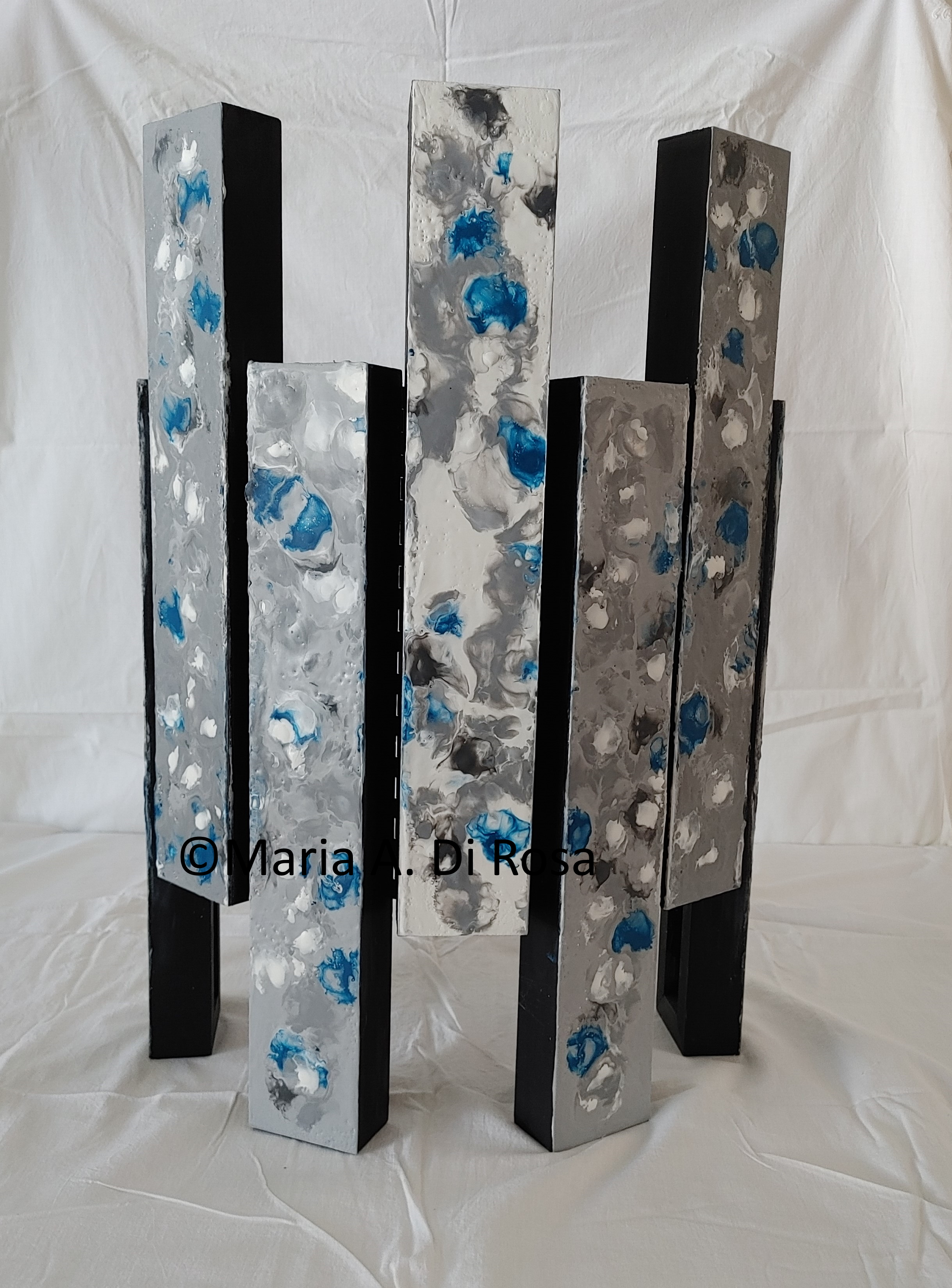 ©Maria-Di-Rosa-encaustic-179-On-Off-The-Wall3.jpg
