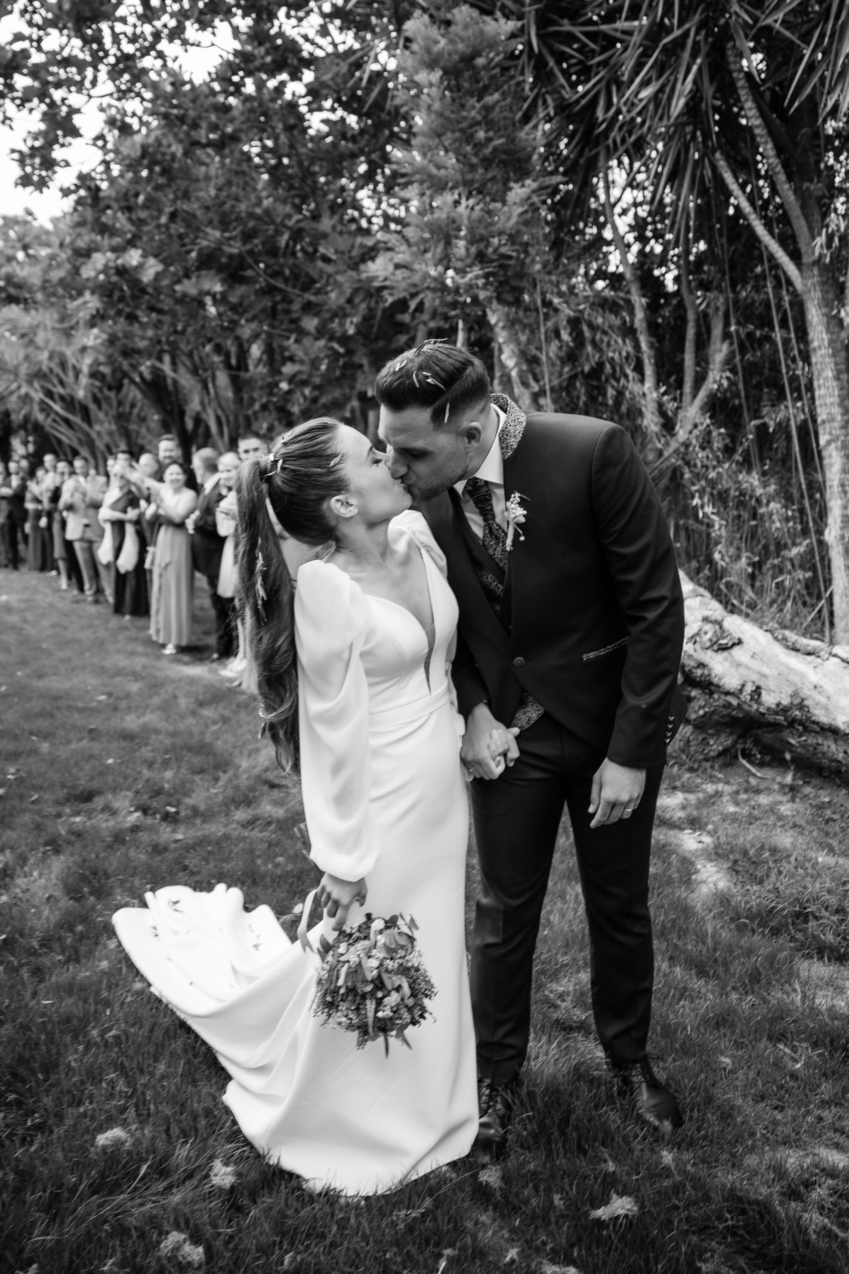Weeding-Estefania-Salsia-scaled.jpg