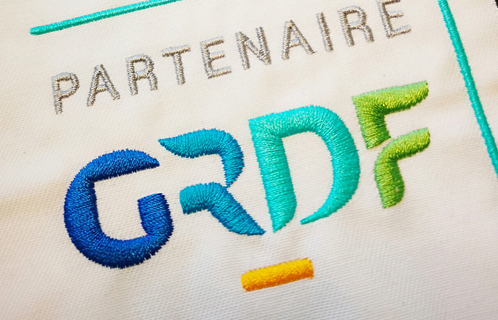 Personnalisation textile broderie Haute-Savoie 74 Annemasse