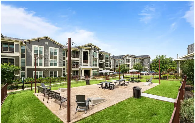 rentyard-find-your-perfect-apartments-condos-houses-and-off-campus-housing-for-rent.jpg